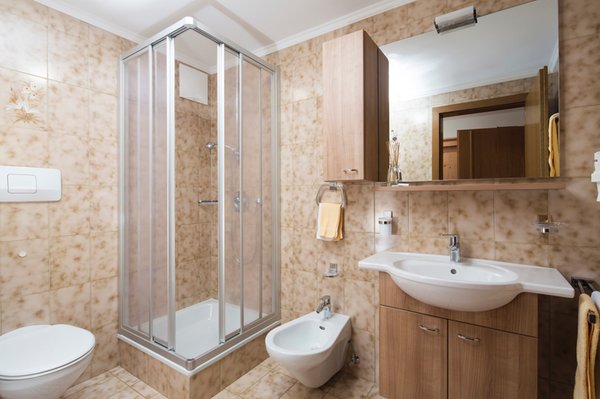 Foto del bagno Garni + Residence Adria