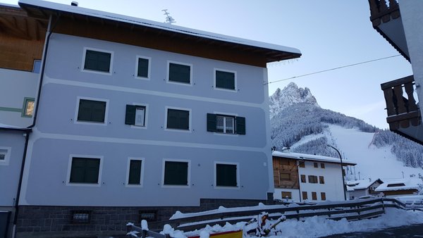 Photo exteriors in winter Pescol