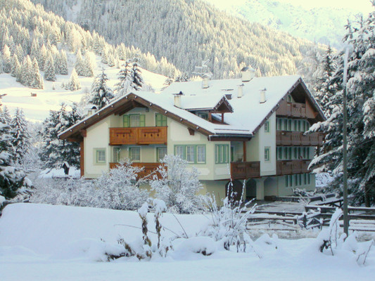 Foto esterno Appartamenti Casa El Tobià