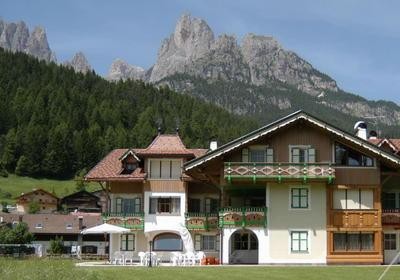 Foto Außenansicht Residence Holiday