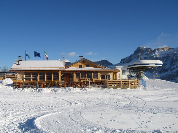 Foto invernale di presentazione Rifugio Ütia de Bioch