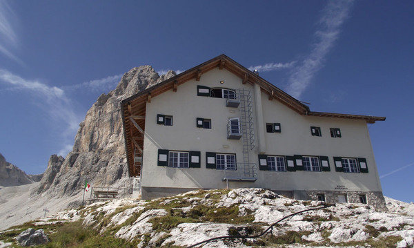 Foto esterno Rifugio Pisciadù - Franco Cavazza