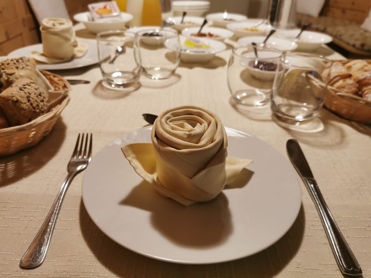 Das Restaurant St. Vigil Lago della Creta