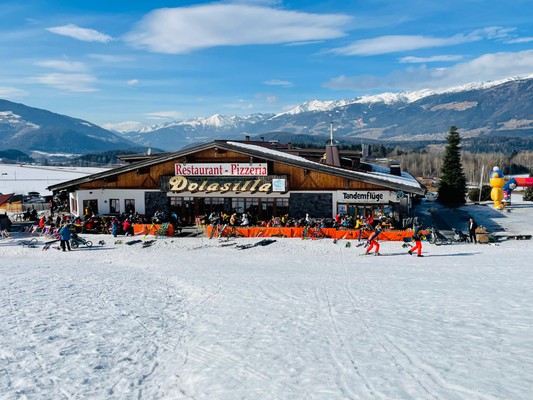 Photo exteriors Restaurant and Pizza Dolasilla