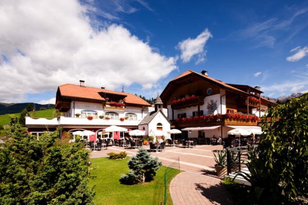 Foto estiva di presentazione Ristorante Amaten