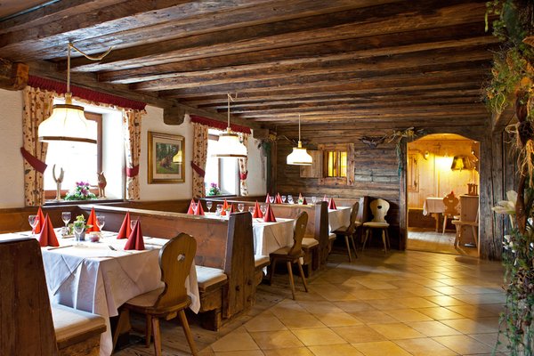 Il ristorante Monguelfo Waldealm