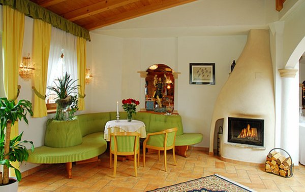 La hall