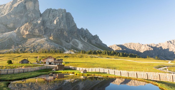 Photo exteriors Alpine farm Munt de Fornella