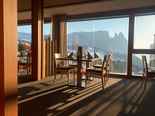 The restaurant Alpe di Siusi / Seiser Alm Zorzi