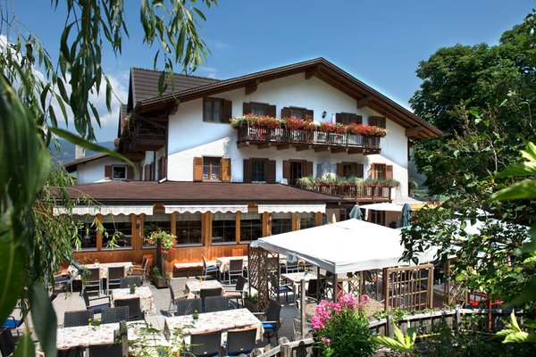 Foto estiva di presentazione Allo Sciliar - Ristorante Pizzeria