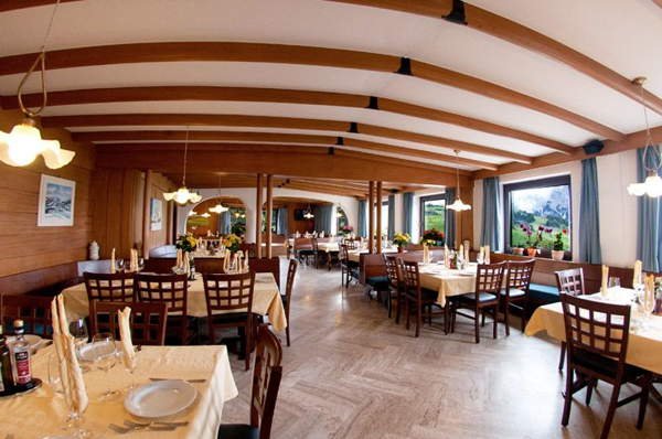 Il ristorante Alpe di Siusi Piccolo Hotel Sciliar