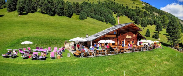 Foto esterno Baita Sëurasas