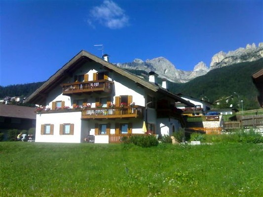 Photo exteriors Apartments Villa Rosa