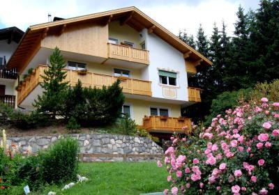 Foto esterno Appartamenti Majon D'Aisciuda