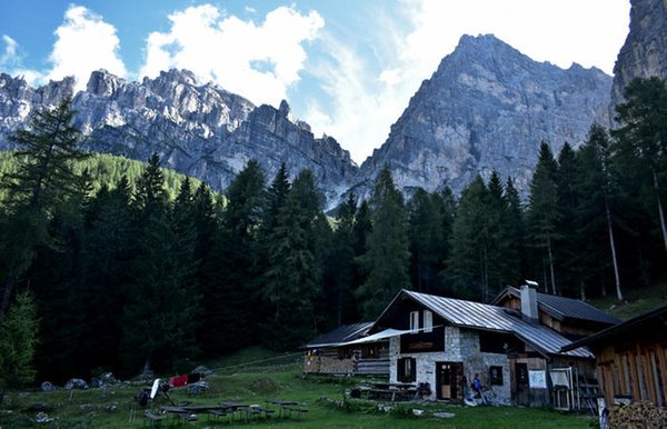 Foto esterno in estate Bosconero