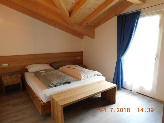 Foto vom Zimmer Ferienwohnungen Ciasa Weiss