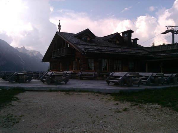 Foto estiva di presentazione Su'n Paradis - Rifugio