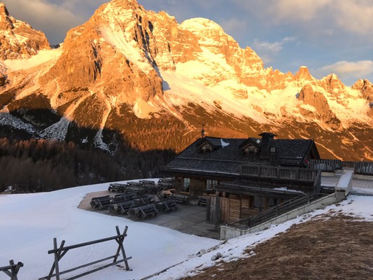 Foto Außenansicht Berghütte Su'n Paradis