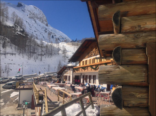 Photo exteriors Mountain hut with rooms Capanna Bill