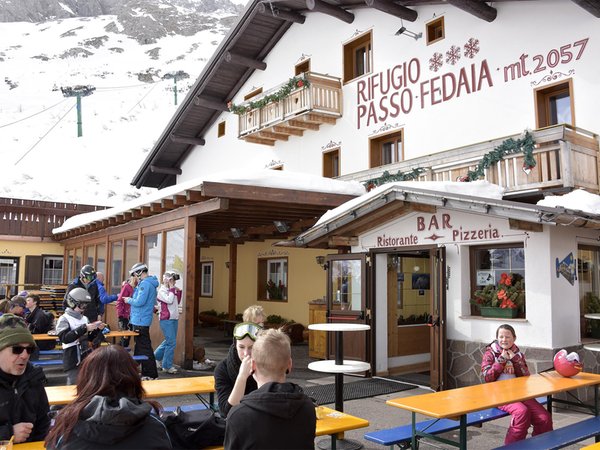Photo exteriors in winter Passo Fedaia