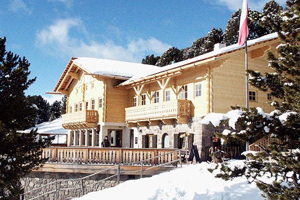 Foto esterno Rifugio Chalet Resciesa