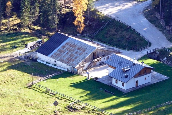 Foto Außenansicht Alm Peziè de Parù
