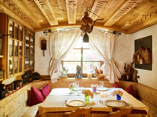 Das Restaurant Passo San Pellegrino Fuciade