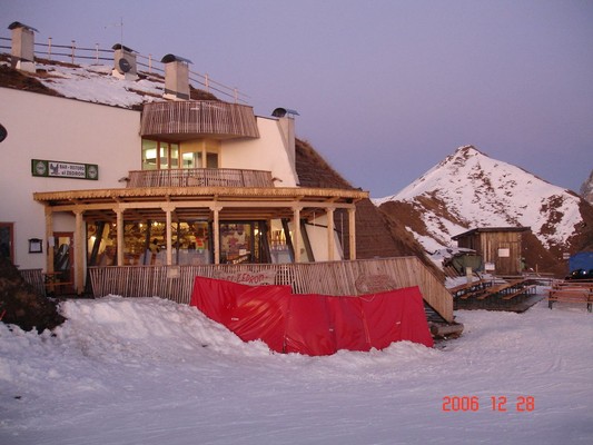 Foto esterno Rifugio El Zedron