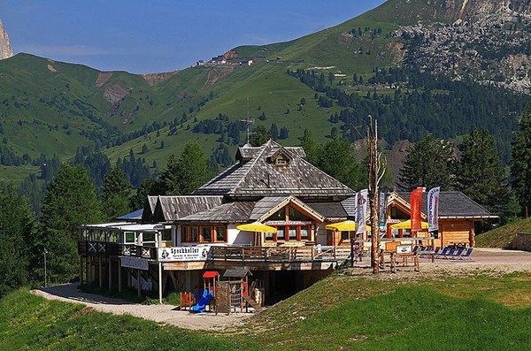 Foto Außenansicht Berghütte Ciampolin