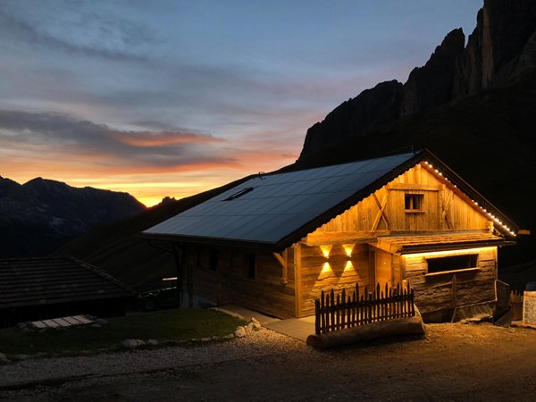 Photo exteriors Mountain hut Friedrich August