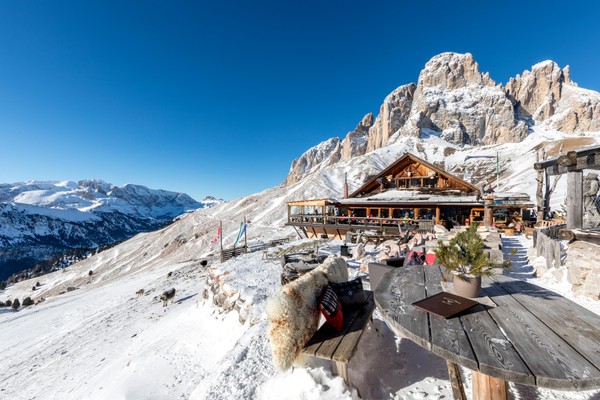 Photo exteriors Mountain hut Friedrich August
