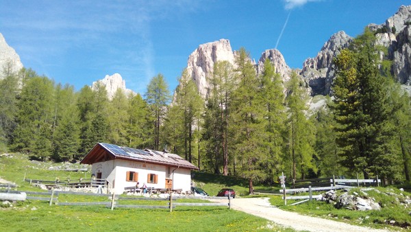 Foto esterno Malga Vael
