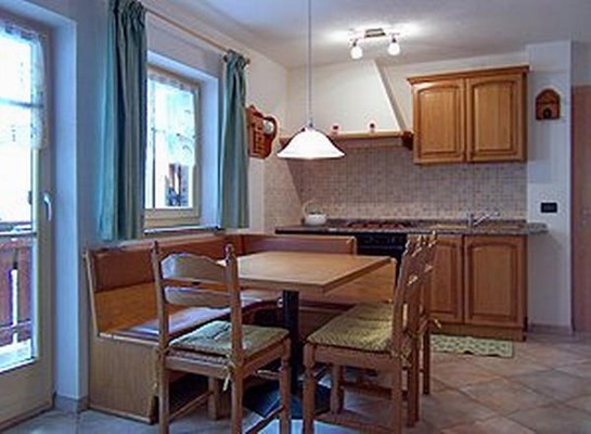 Der Wohnraum El Tobià Mountain Apartments