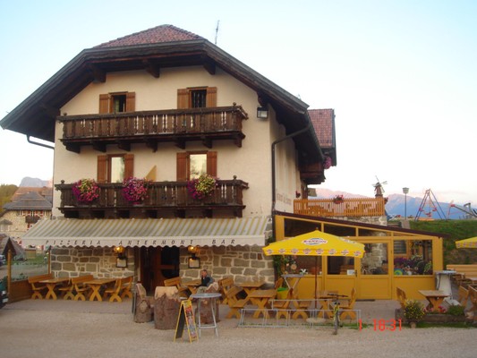 Foto esterno Ristorante Pizzeria Antermont