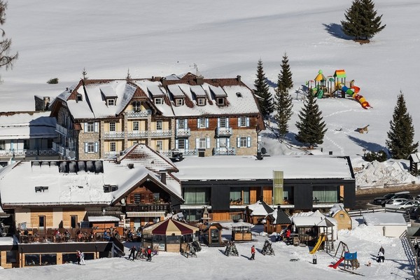 Foto esterno Ristorante Pizzeria Antermont