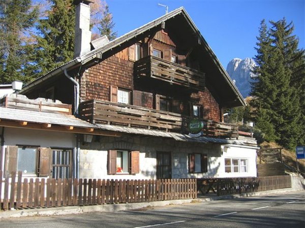 Präsentationsbild Rifugio Duca di Pistoia / Tscheiner Hütte