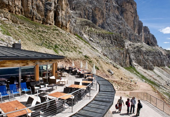 Foto esterno Rifugio Laurin's Lounge