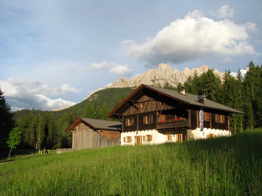 Foto Außenansicht Hütte Häusler Sam
