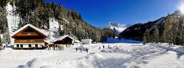 Foto esterno B&B + Appartamenti Jausenstation Angerer