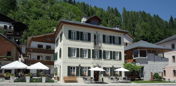 Foto esterno Camere + Appartamenti Locanda Tana de 'l Ors