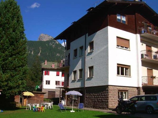 Foto esterno Appartamenti Compagnoni Donatella