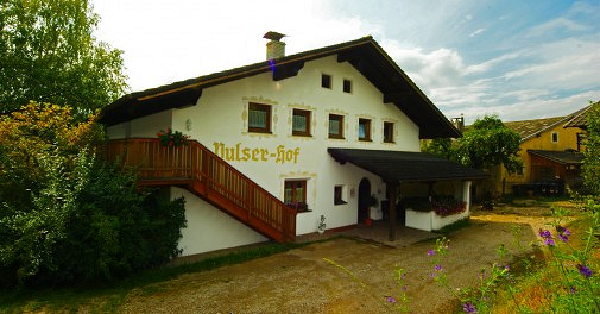 Foto esterno in estate Pulserhof