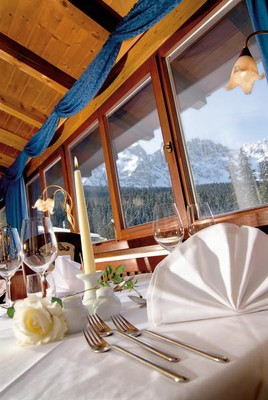The restaurant Carezza / Karersee Alpenrose