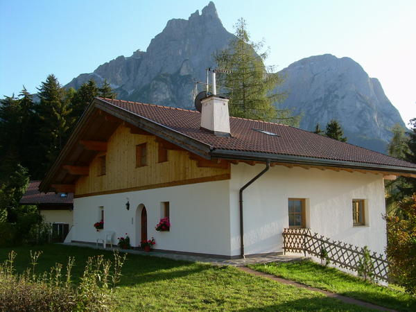 Foto esterno in estate Villa Bernhard