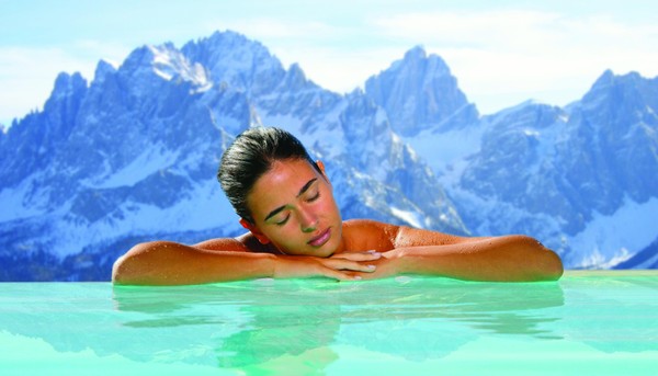 Foto della piscina all'aperto