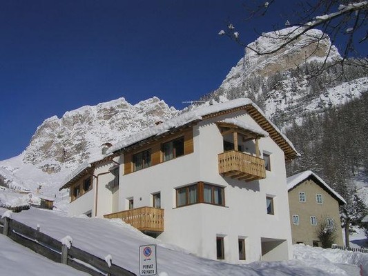 Foto Außenansicht Ferienwohnungen Sainsom