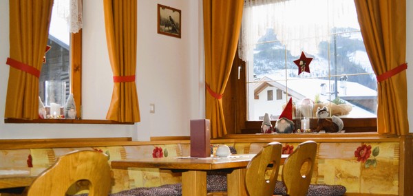 Il ristorante Bellamonte Stella Alpina