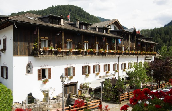 Foto Außenansicht Hotel Ancora & Suites
