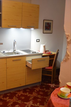 La zona giorno Hotel Ancora & Suites