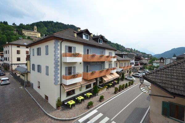 Foto estiva di presentazione Hotel Italia
